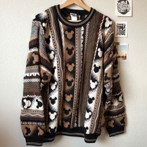 ✨Vintage Oversized Mickey Sweater✨